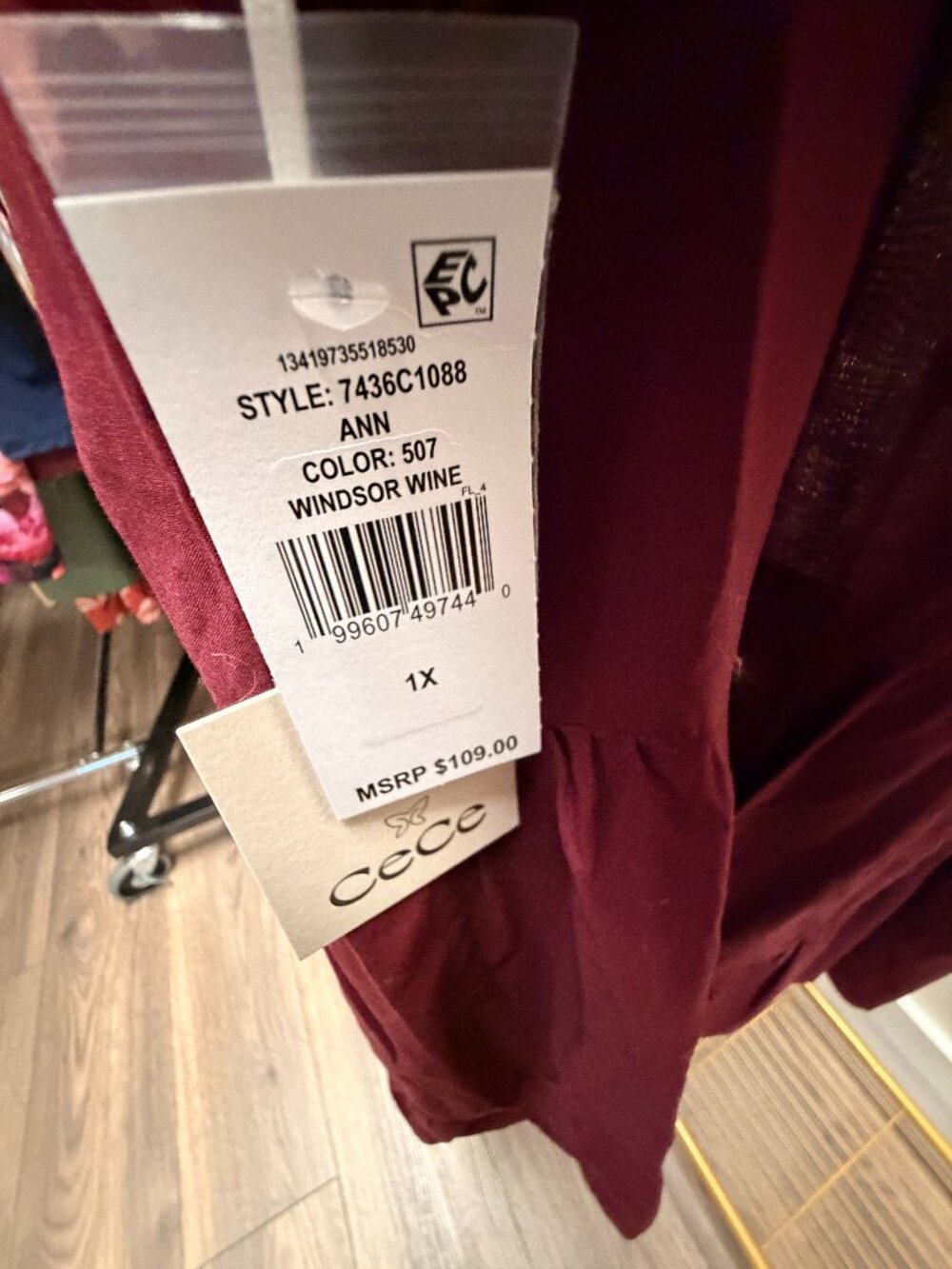 Cece V neck Mini Dress - Picture 3 of 3